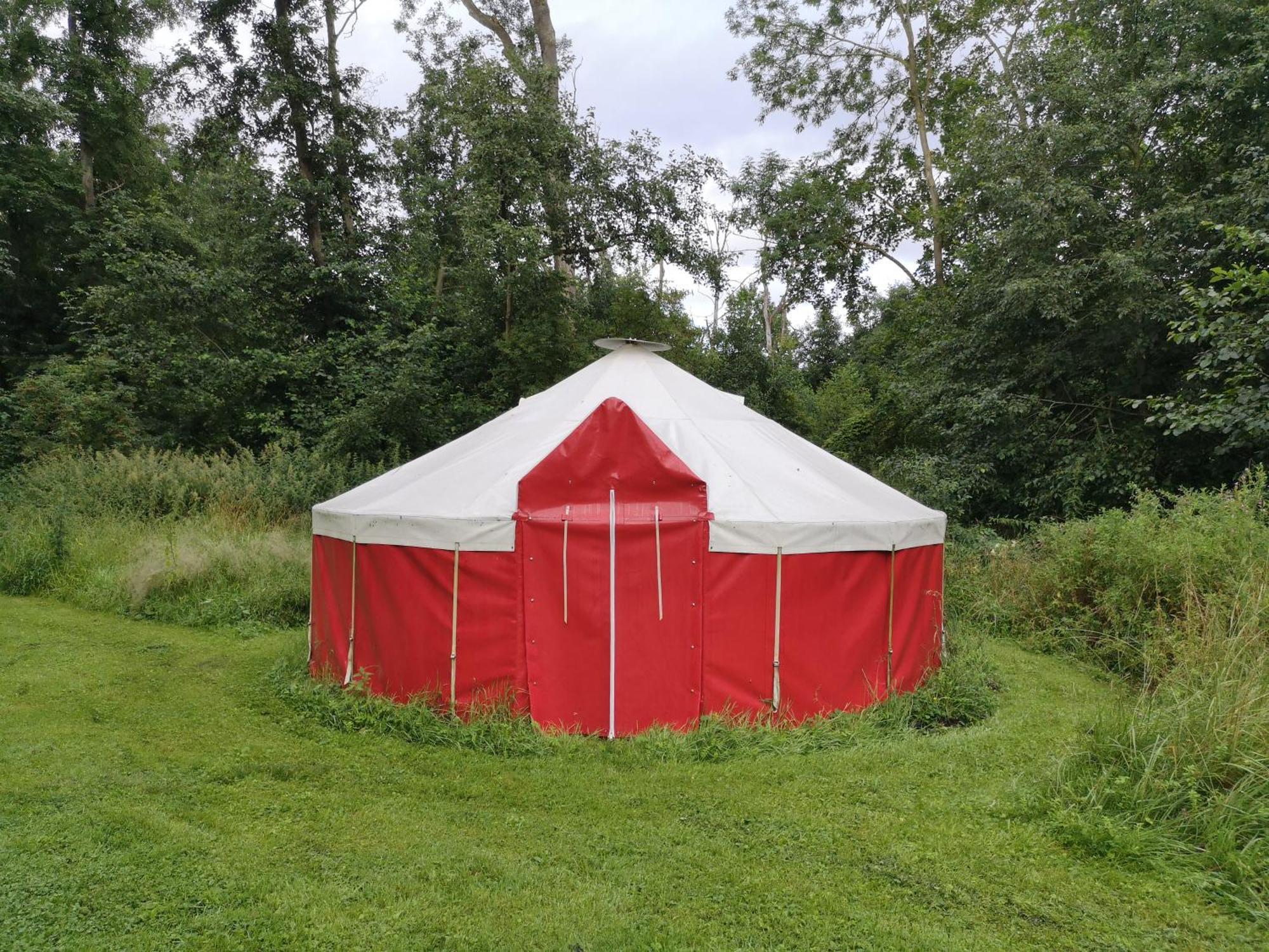Jurten Im Garten Eden Bub Hotel Gutzkow Kültér fotó